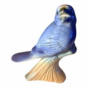 VTG Royal Copley Blue Bird. 5 1/8 inches high